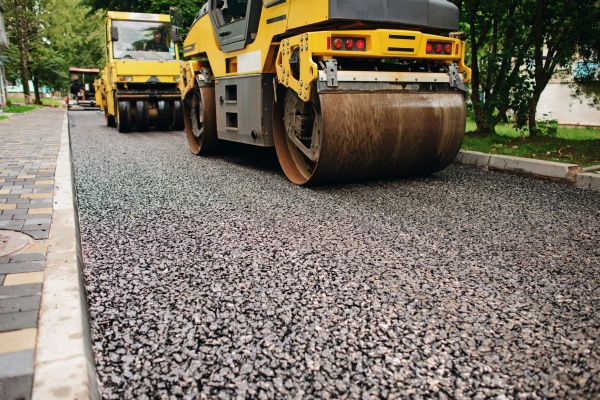 Gravel And Tar Paving in San Mateo